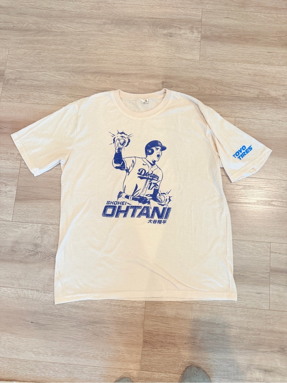 Shohei Ohtani MLB Los Angeles Dodgers Graphic Tee in Cream with Blue Print